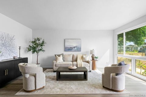 Tiny photo for 4972 Ensign St, San Diego, CA 92117 (MLS # 250042200)