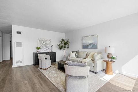 Tiny photo for 4972 Ensign St, San Diego, CA 92117 (MLS # 250042200)