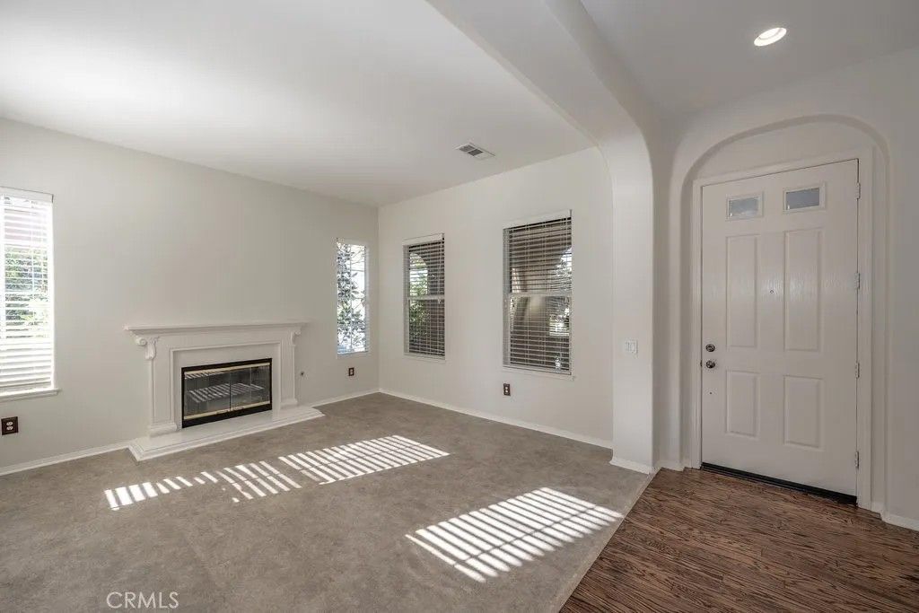 Photo of 25768 Hawthorne Pl, Stevenson Ranch, CA 91381 (MLS # SR26001035)