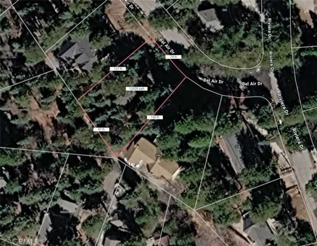 Photo of 352 Bel Air, Lake Arrowhead, CA 92352 (MLS # RS26082721)