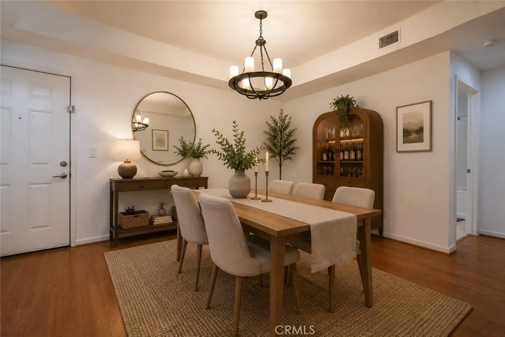 1801 E Katella Ave 1076