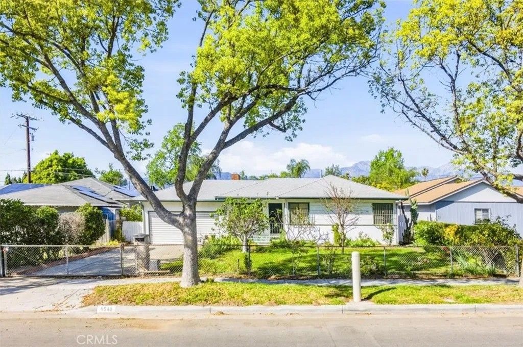 Photo of 1540 W D St, Ontario, CA 91762 (MLS # CV26059808)