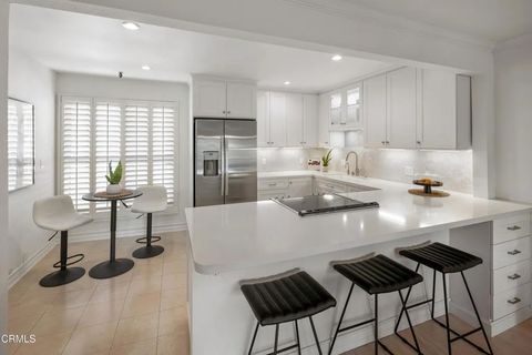 Tiny photo for 190 Arroyo Terrace #302, Pasadena, CA 91103 (MLS # P1-24402)