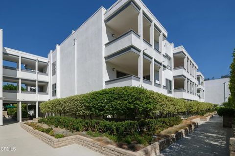 Tiny photo for 190 Arroyo Terrace #302, Pasadena, CA 91103 (MLS # P1-24402)