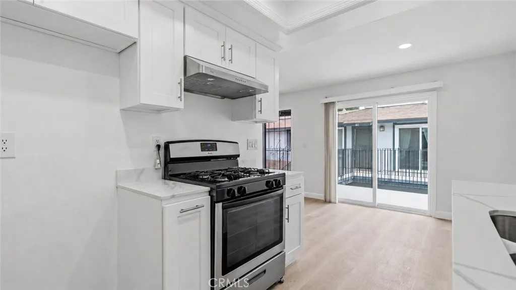 1432 Forest Glen Drive Unit #65