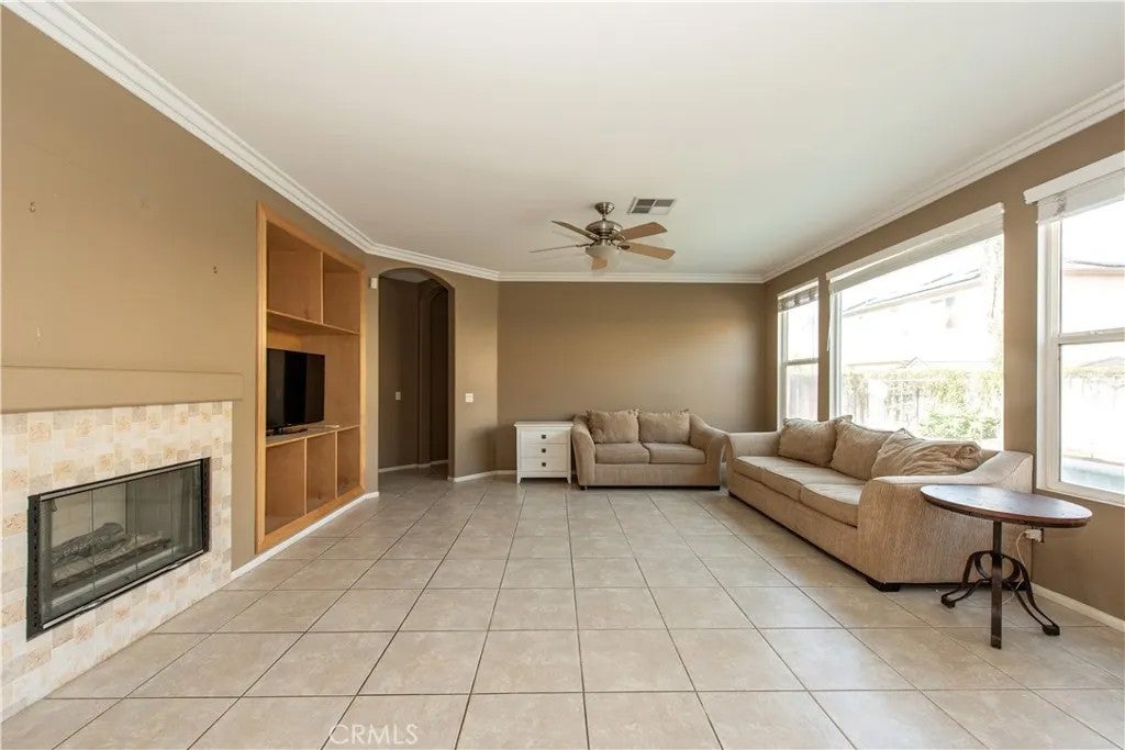 7182 Wild Lilac Court