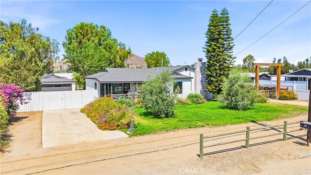 3470 Valley View