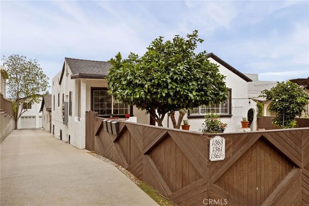 Photo of 1361 Armadale Avenue, Los Angeles, CA 90042 (MLS # AR26079988)