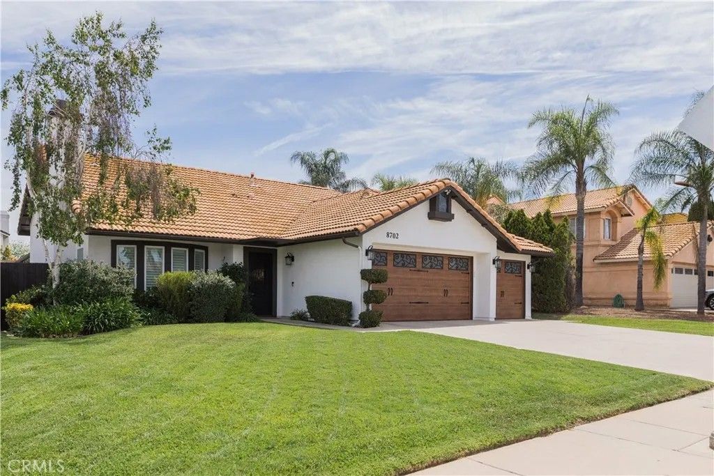 Photo of 8702 Barton St, Riverside, CA 92508 (MLS # IV26082812)