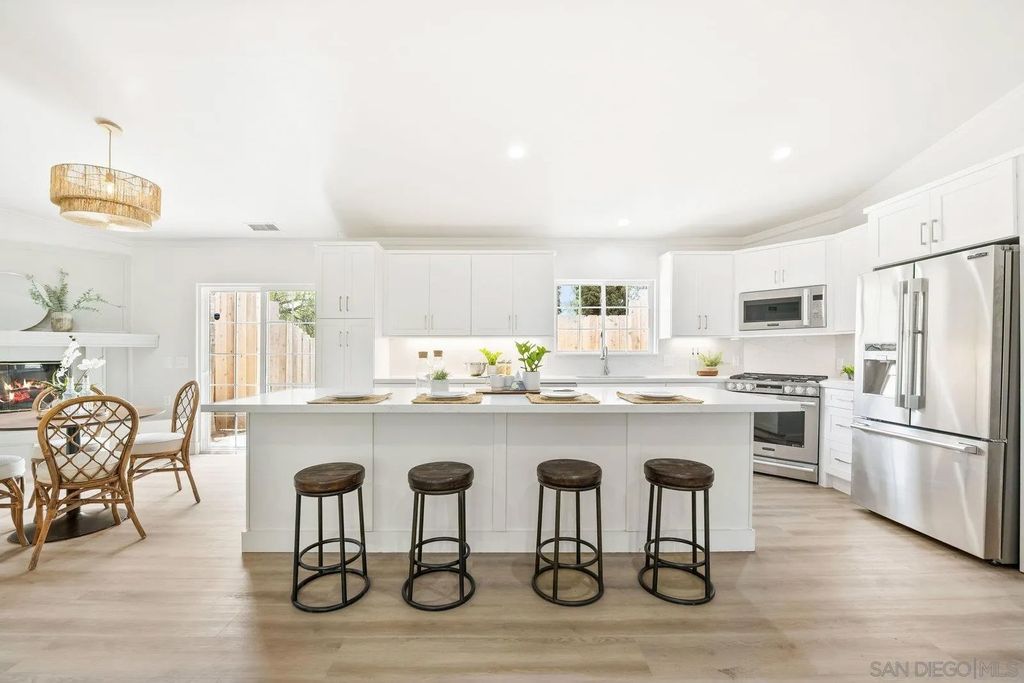 Photo of 5431 W Lilac Rd, Bonsall, CA 92003 (MLS # 250034163)