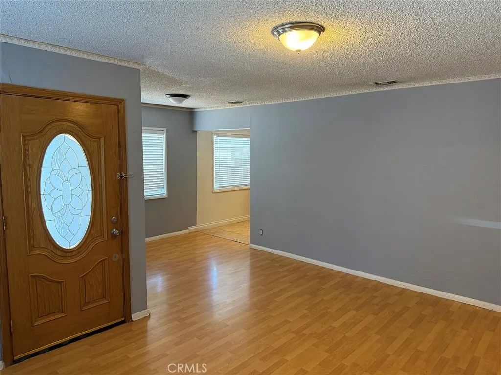 Photo of 1040 W 220th St, Torrance, CA 90502 (MLS # IV26072358)