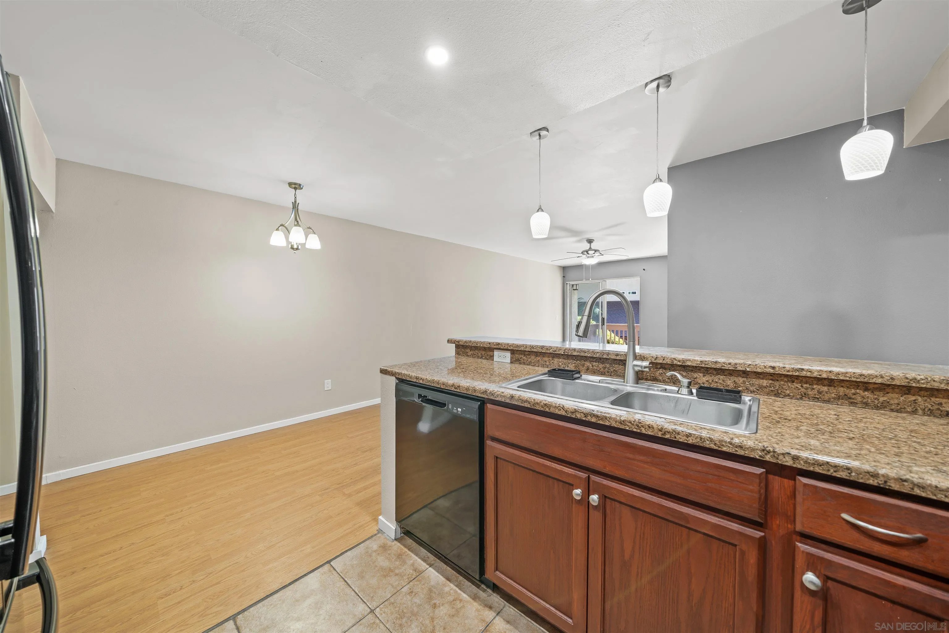 6131 Rancho Mission Rd 113