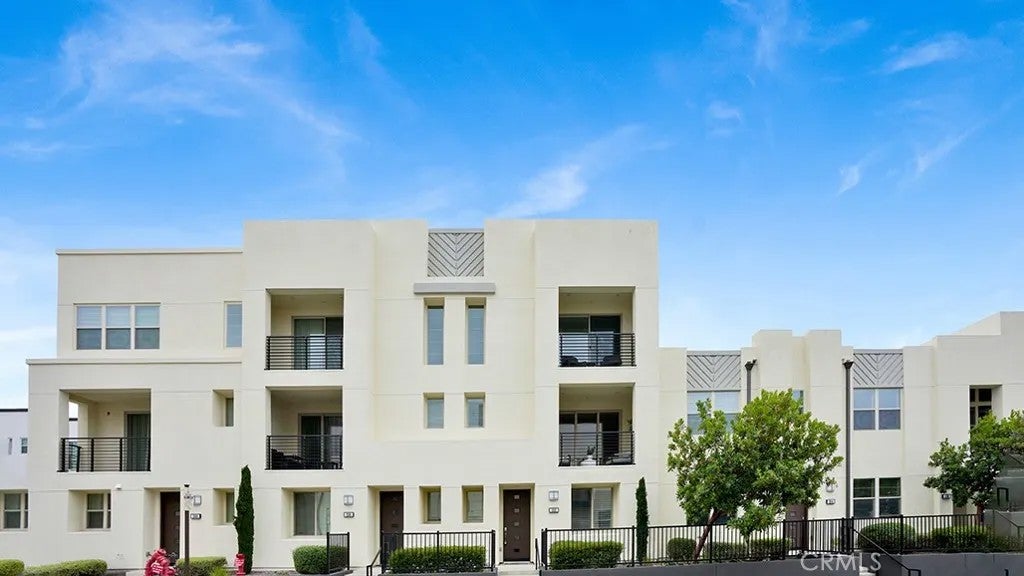 Photo of 252 Harringay, Irvine, CA 92618 (MLS # NP26102169)