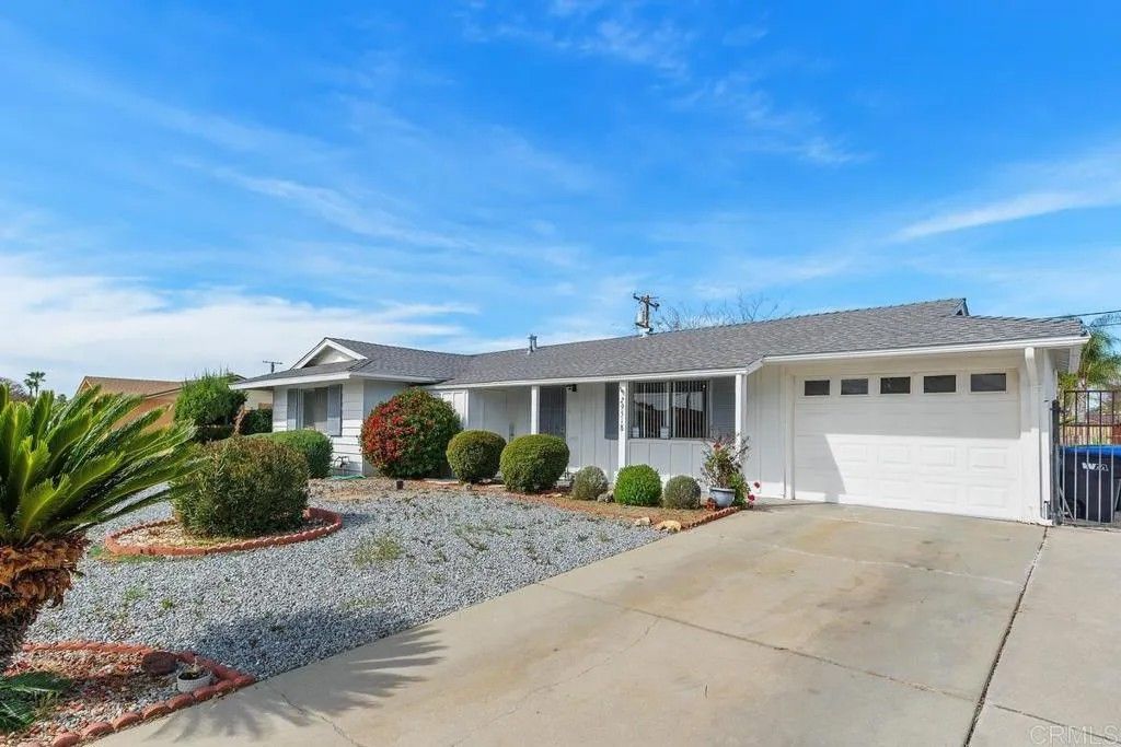 Photo of 29518 Pebble Beach Drive, Menifee, CA 92586 (MLS # NDP2601899)