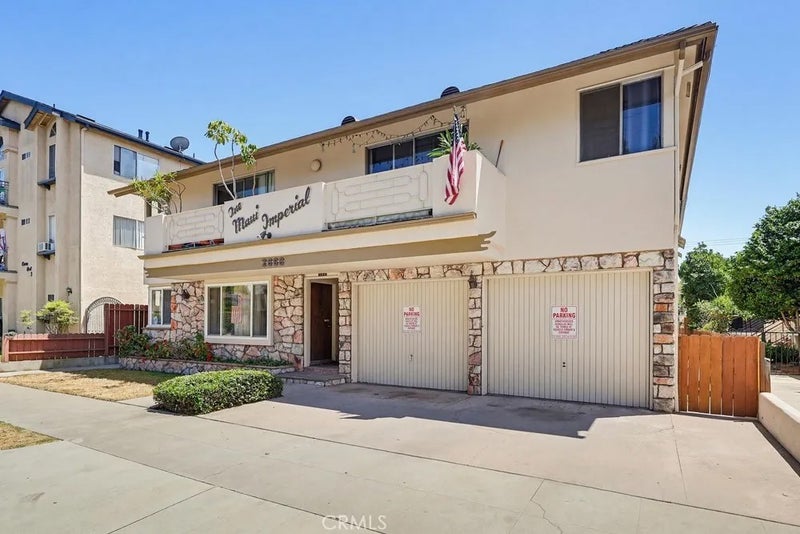2060 E 3rd Street 3