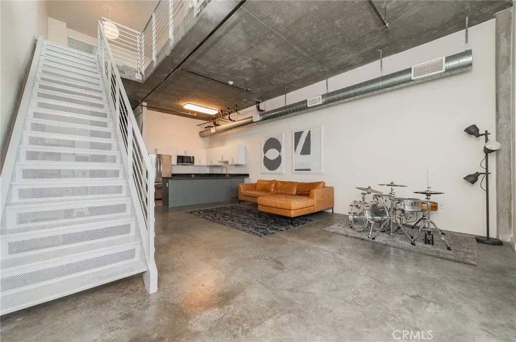 116 S Harbor Boulevard 102