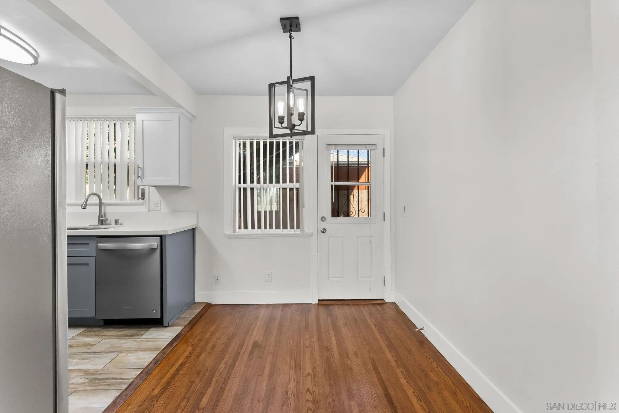 4454-60 52nd Street