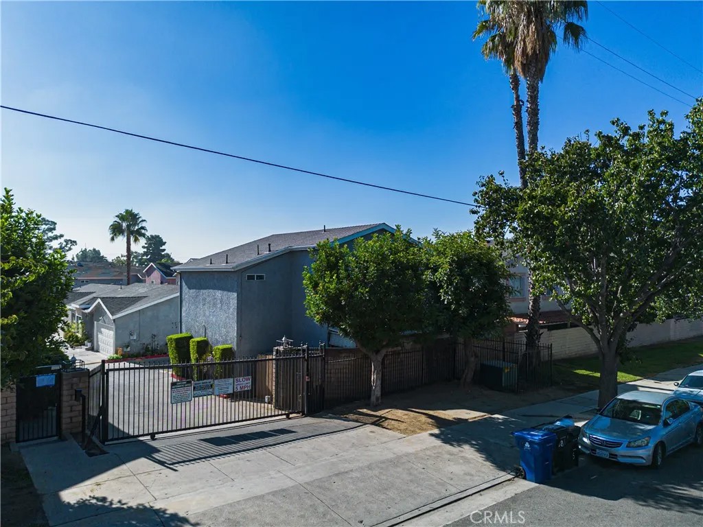 12120 Terra Bella St # 4