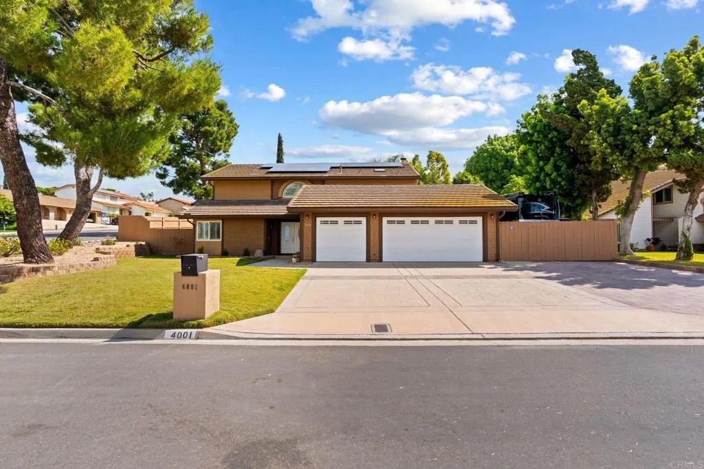 Photo of 4001 Shadow Rock Court, Bonita, CA 91902 (MLS # PTP2602575)