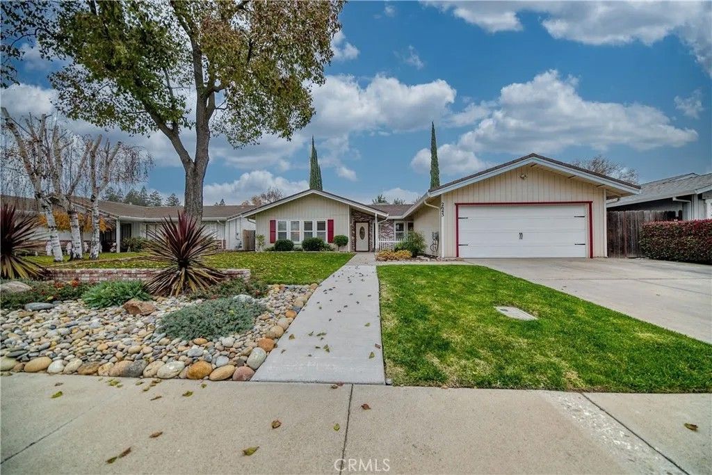 Photo of 2643 Summerfield Drive, Stockton, CA 95209 (MLS # OR25272112)