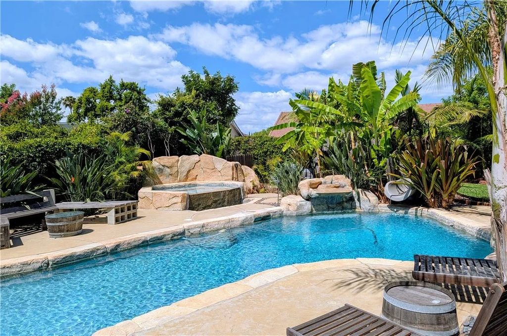 Photo of 13091 Ranchwood Road, Tustin, CA 92782 (MLS # AR26079435)