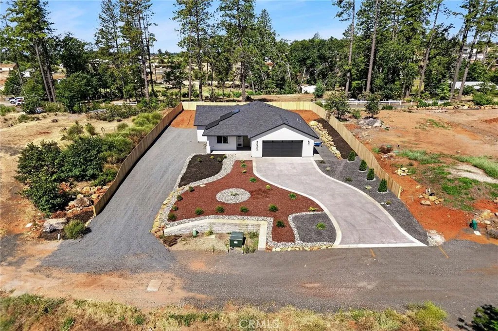 5303 Sawmill Road