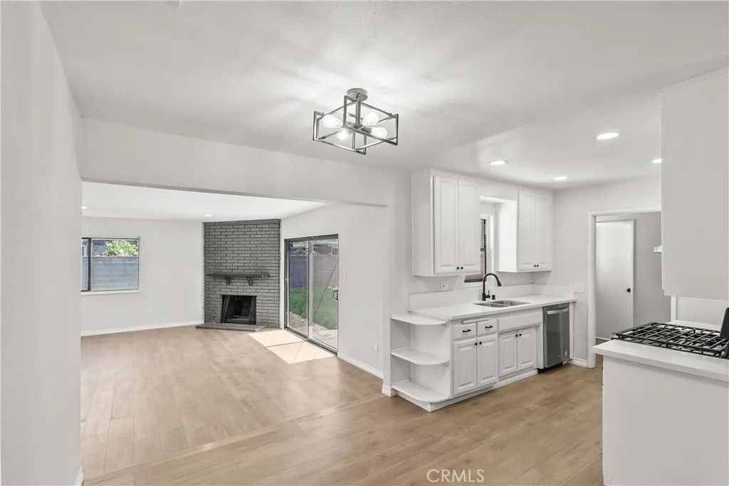 Photo of 44140 Lightwood Ave, Lancaster, CA 93534 (MLS # SR25281024)