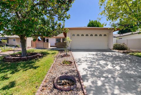 531 Bluffview Rd Spring Valley CA 91977