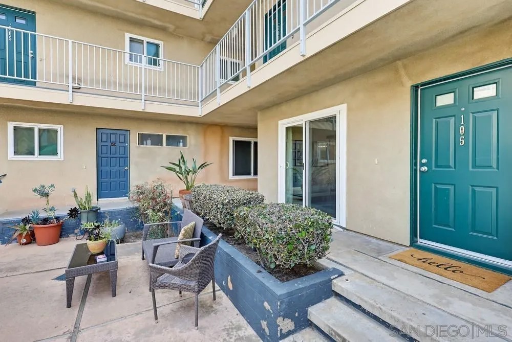 4477 Mentone Street Unit 105