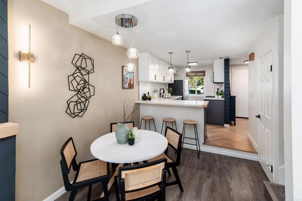 Photo of 2349 Altisma Way #B, Carlsbad, CA 92009 (MLS # NDP2600910)