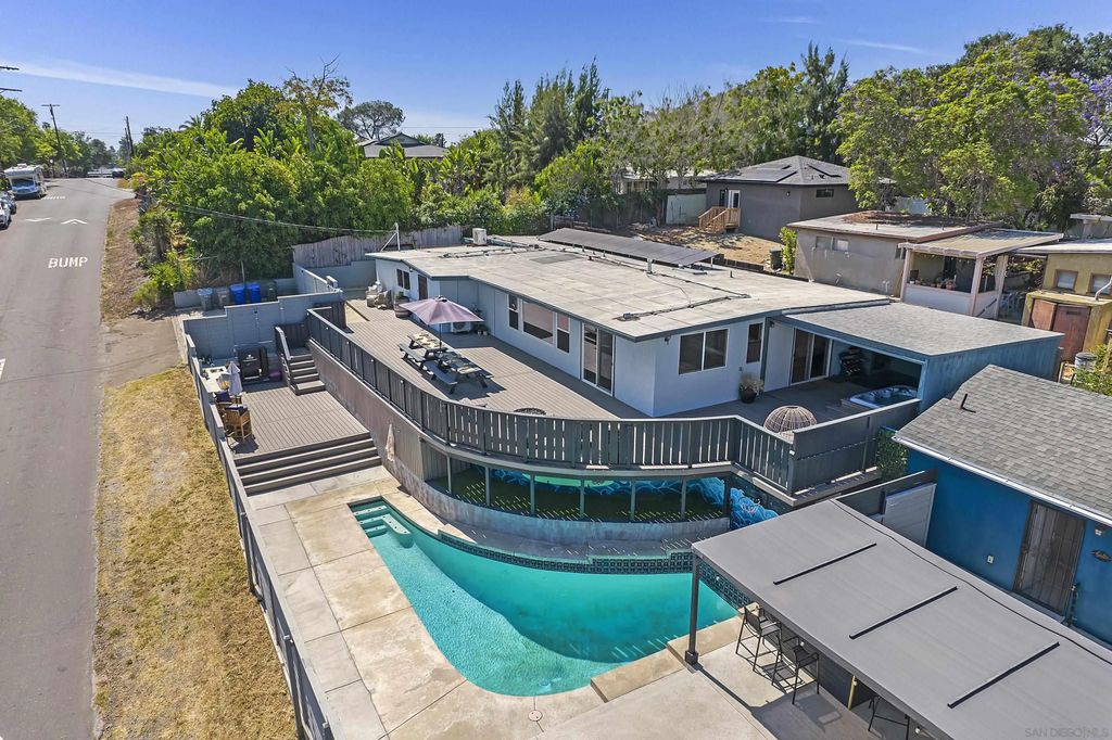 Photo of 6784 Alamo Way, La Mesa, CA 91942 (MLS # 250040526)
