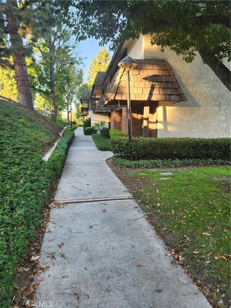 607 Briarwood
