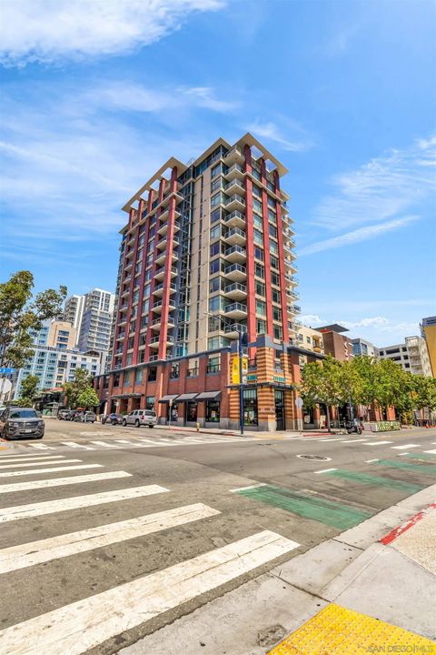 Tiny photo for 427 9th Ave #1308, San Diego, CA 92101 (MLS # 250036800)