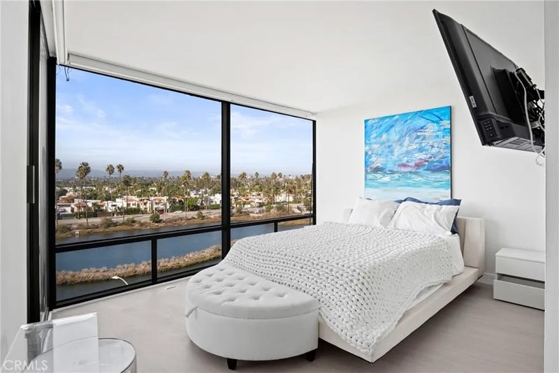 4265 Marina City Dr. 207