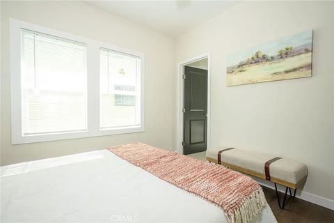 Tiny photo for 4524 2nd Avenue, Los Angeles, CA 90043 (MLS # DW25271223)