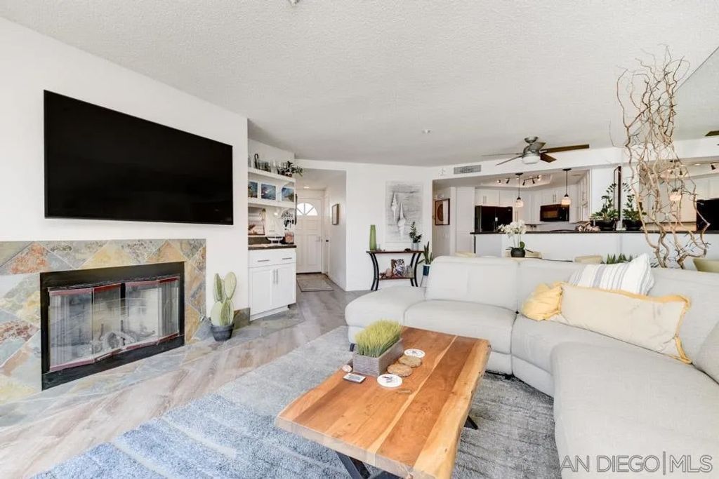 Photo of 600 N The Strand #2, Oceanside, CA 92054 (MLS # 260004843)