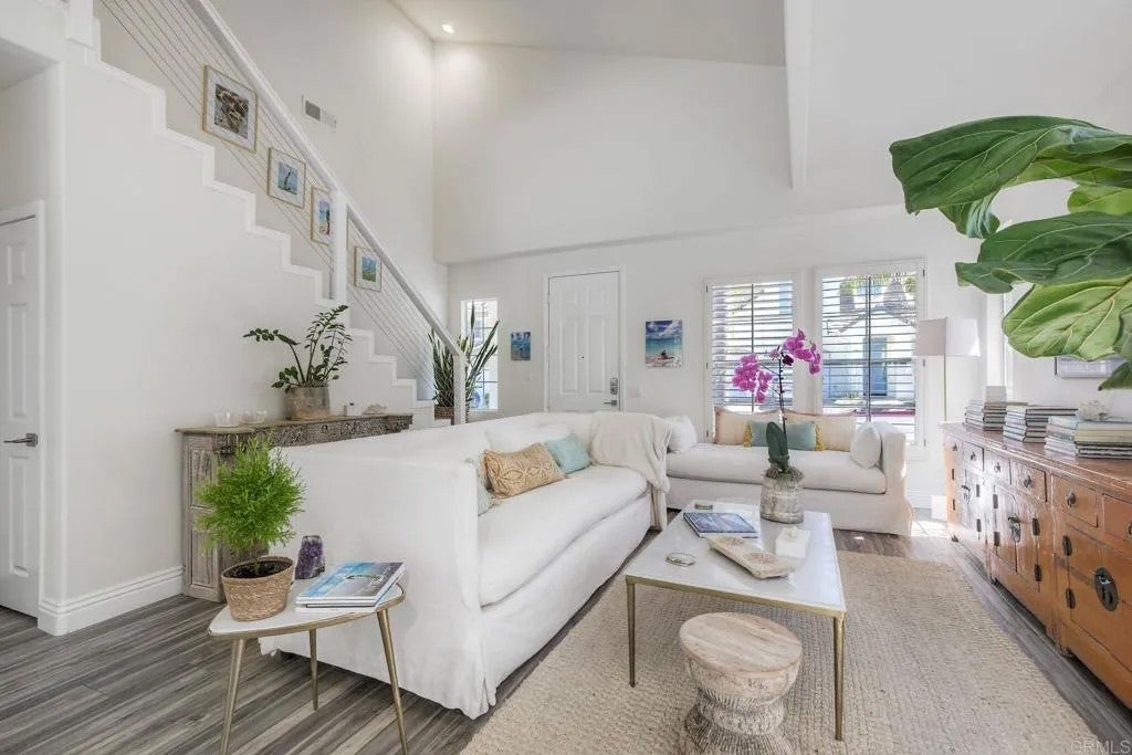 1109 Pacifica Place