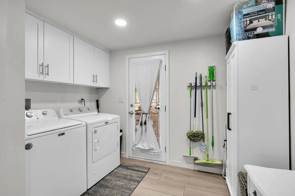 9255 N Magnolia Avenue 34