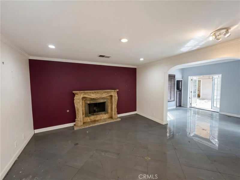 11662 Roswell