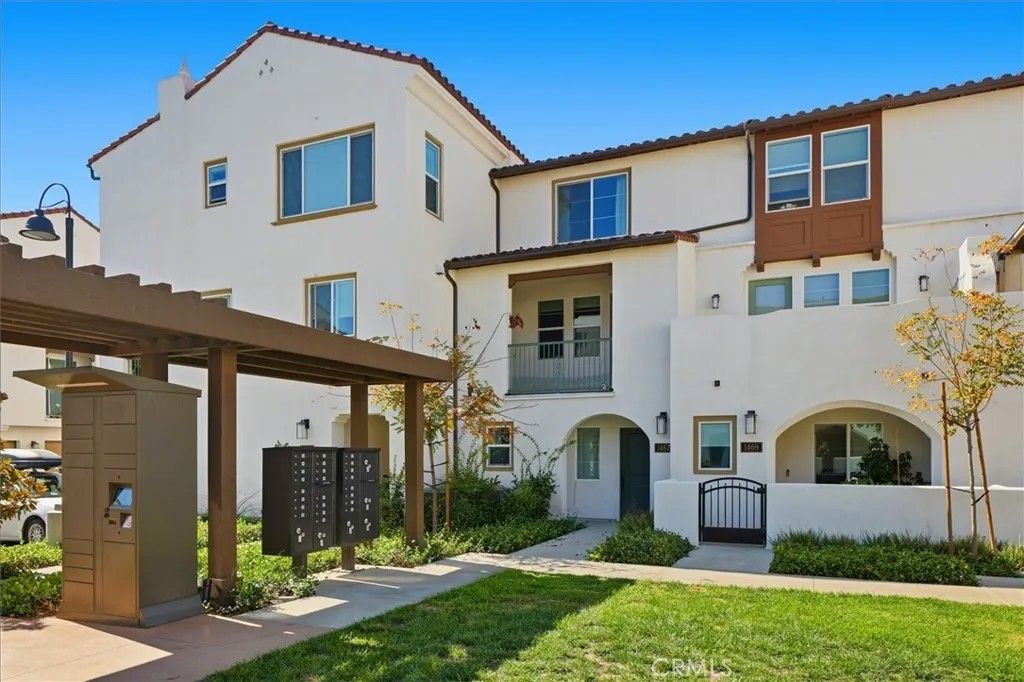 Photo of 1467 Azalea Circle, Gardena, CA 90247 (MLS # SB25243130)