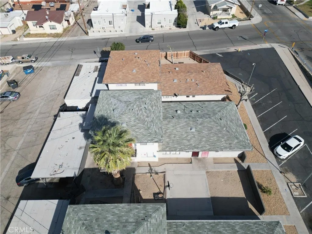 109 W Buena Vista