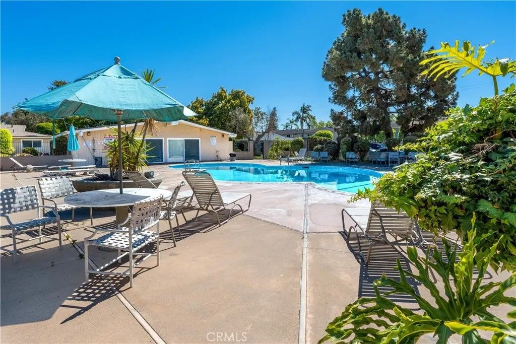 Photo of 630 S Knott Ave #6, Anaheim, CA 92804 (MLS # OC26058532)