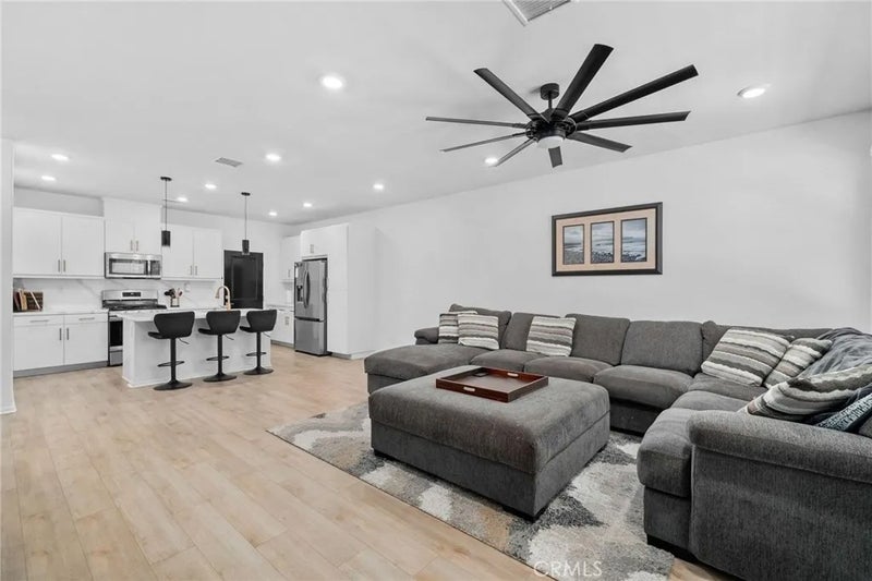 5604 Altamura 3