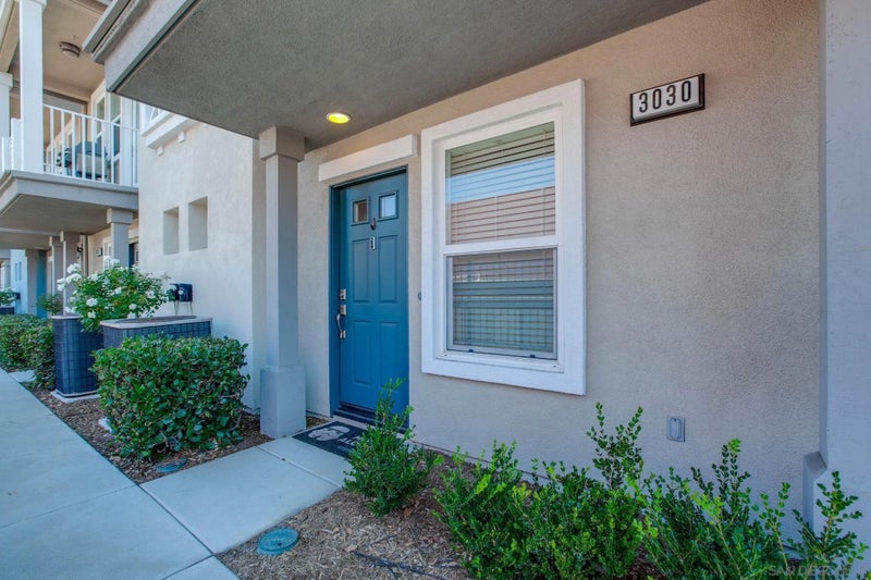 3030 Beachwood Bluff