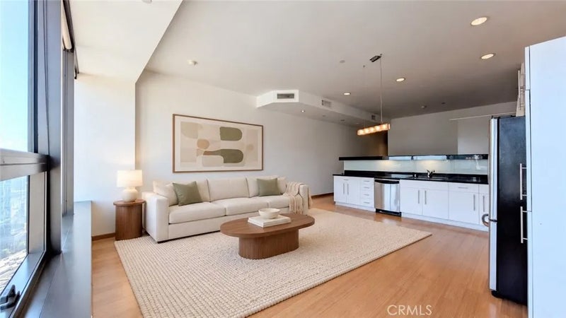 1100 Wilshire Boulevard 2507