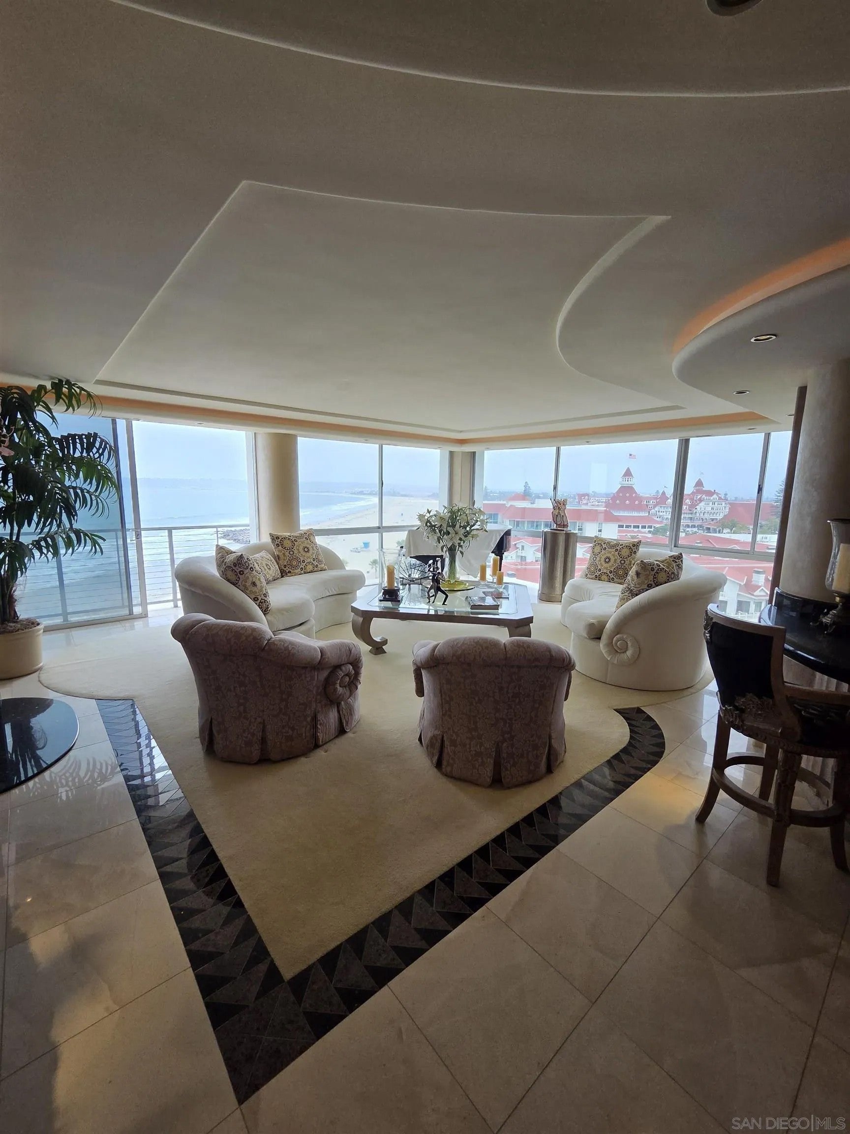 1720 Avenida Del Mundo 802/803