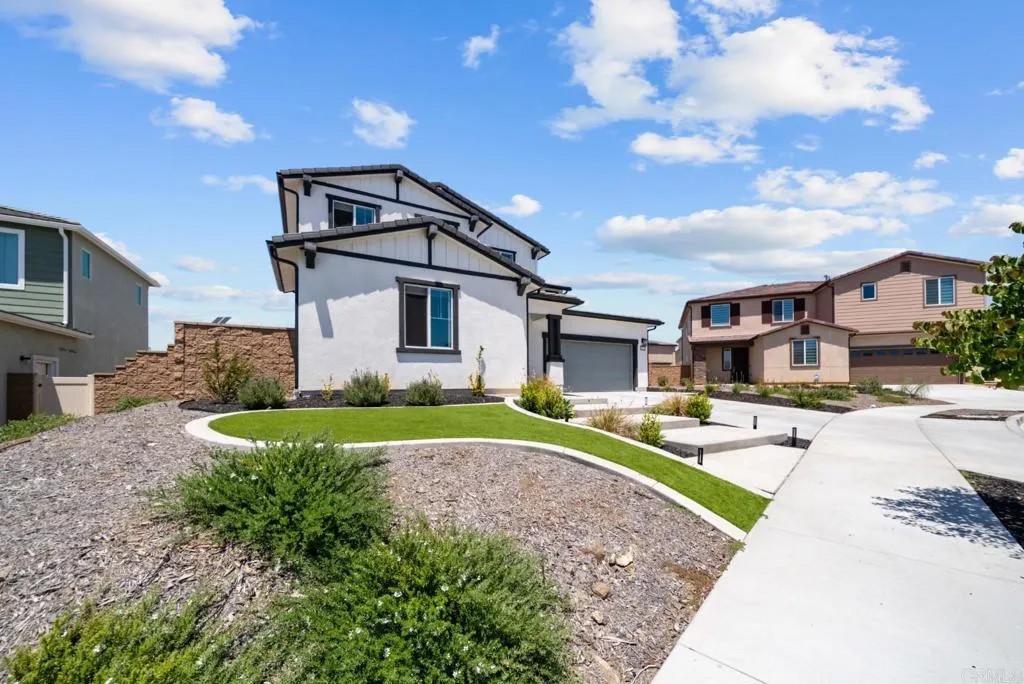 33024 Goldie Court