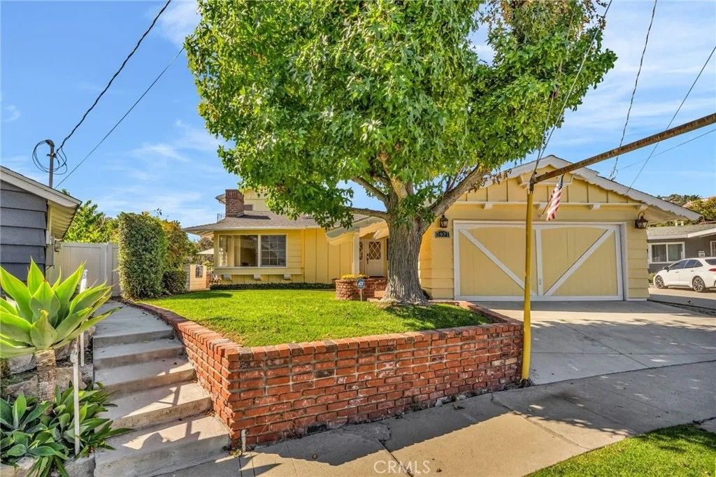 Photo of 1971 W Santa Cruz Street, San Pedro, CA 90732 (MLS # PV26082702)