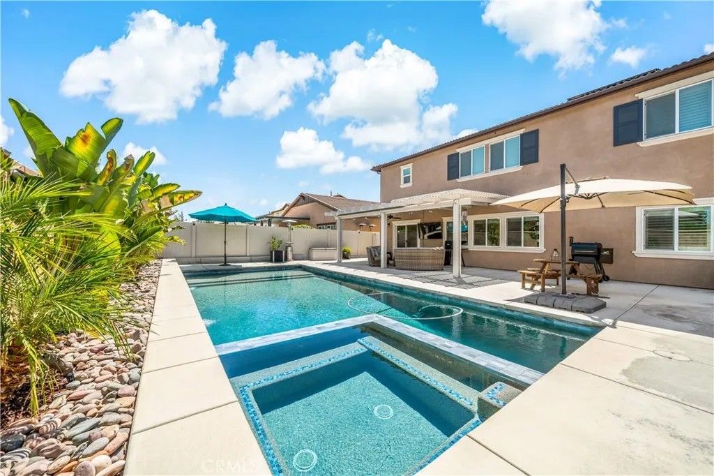 Photo of 30834 Midnight Moon Lane, Murrieta, CA 92563 (MLS # SW25196670)