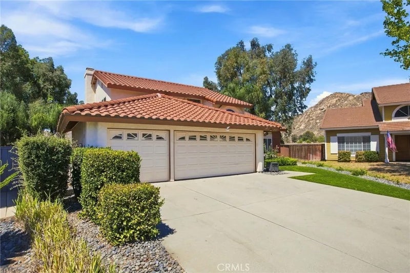 24221 Summit Ridge Circle